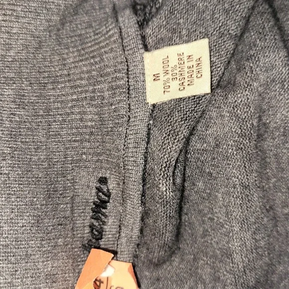 Tommy Bahama Sweater Medium Wool Cashmere 1/4 Zip Charcoal Gray Men's Mock Neck - Picture 9 of 12